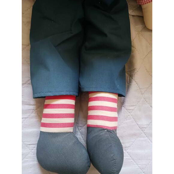 Pair of Vintage Raggedy Ann and Andy Rag Dolls - Picture 7 of 9